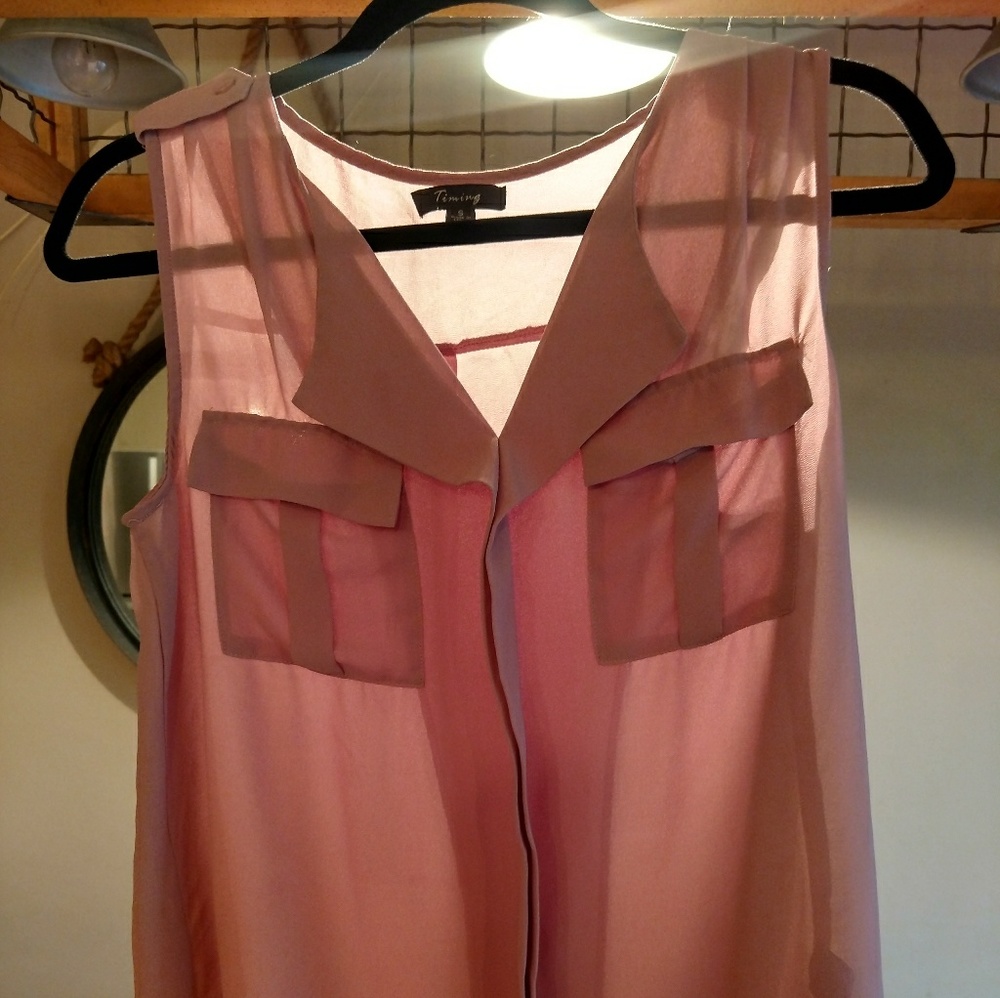 Timing flowy semi sheer top in blush size small